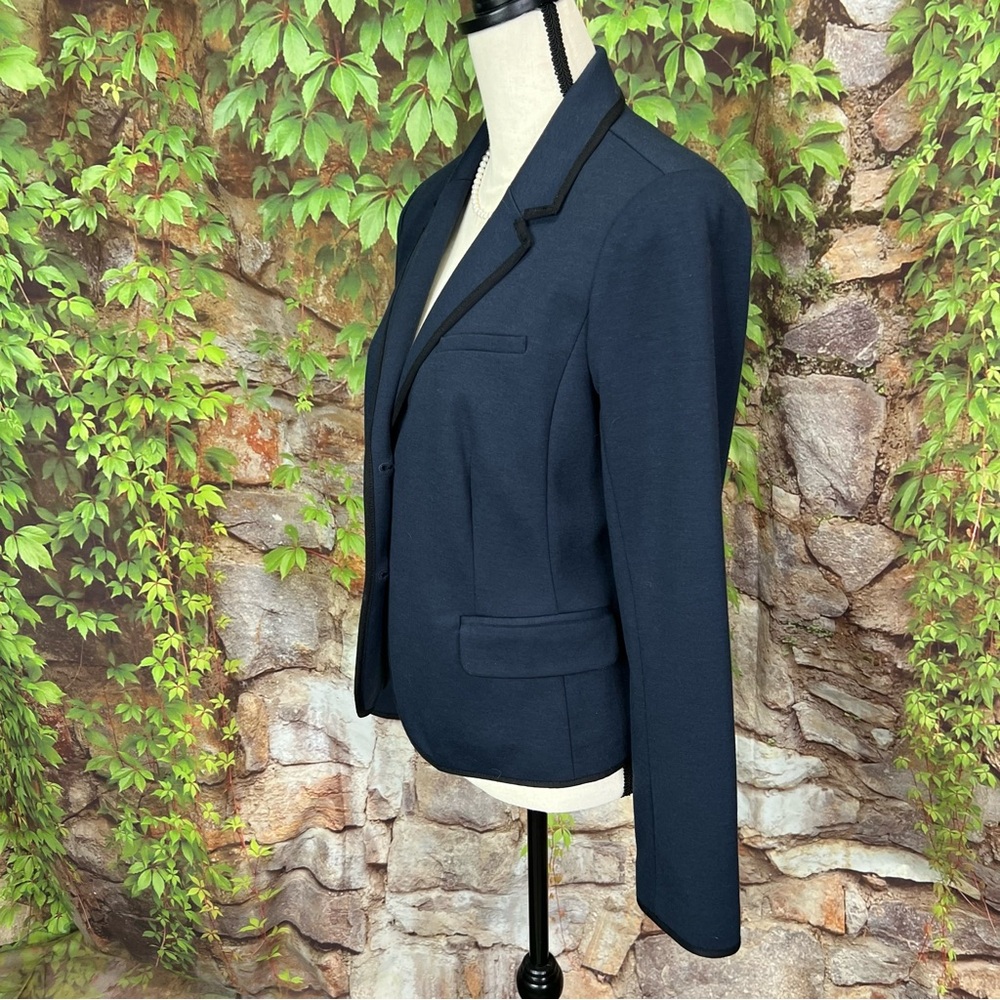 GAP The Academy Dark Academia Navy Blue/Black Trimmed Fitted Preppy Blazer, 8 - Picture 7 of 13